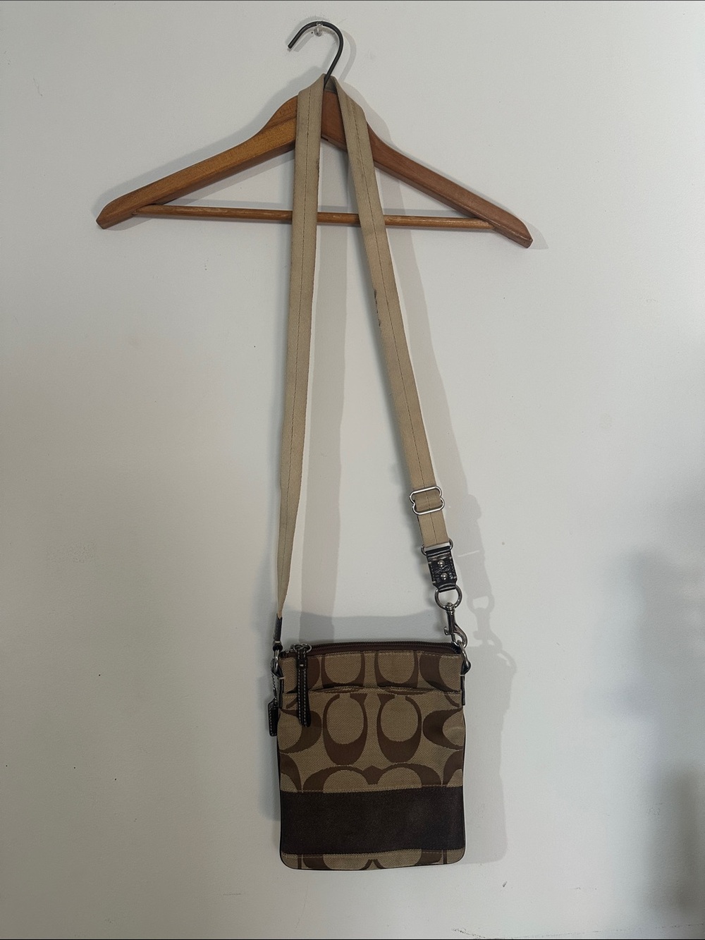 Coach Purse - Picture 2 of 8